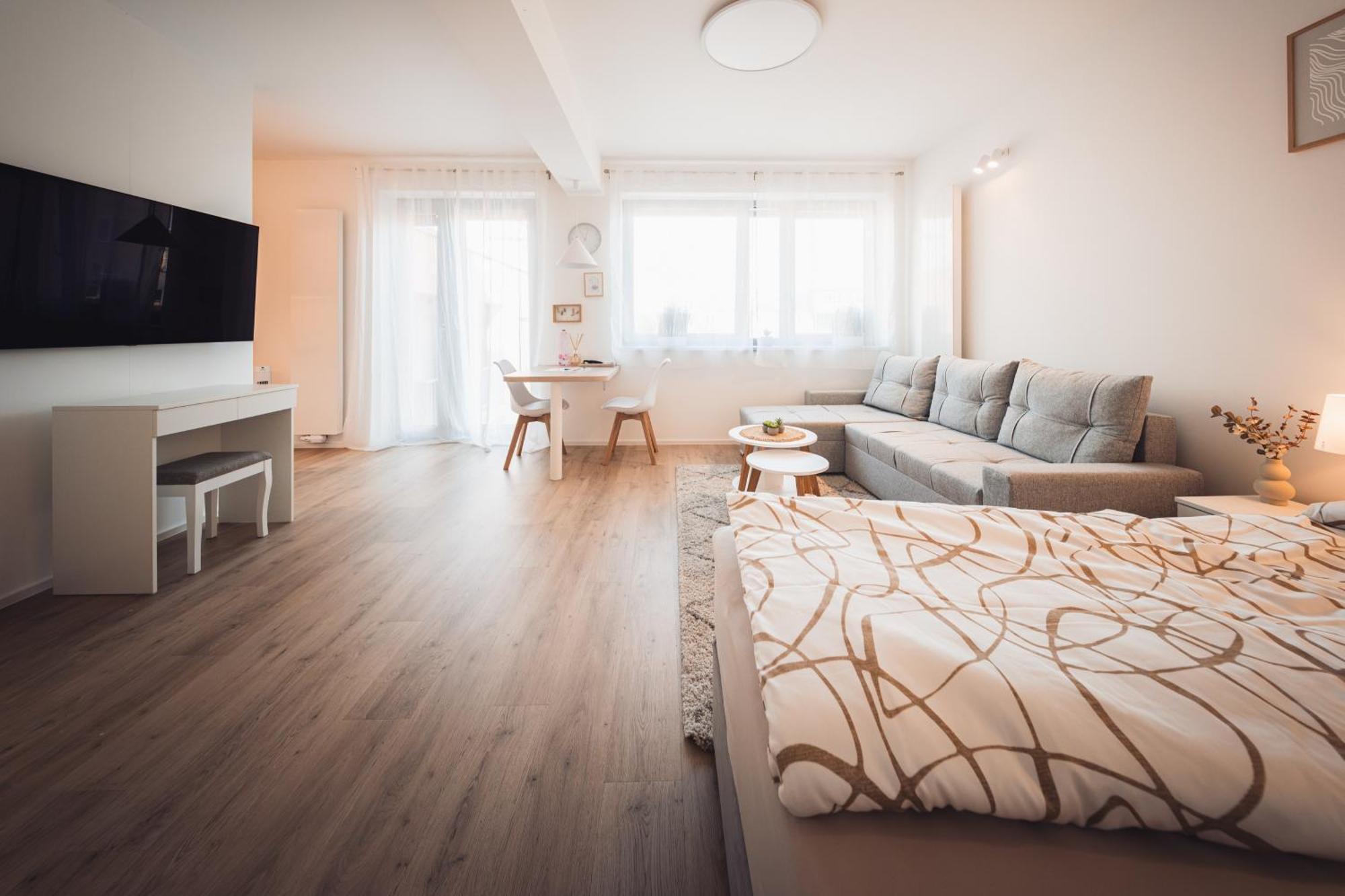 Appartamento Rezidence Sadova Zlín Esterno foto