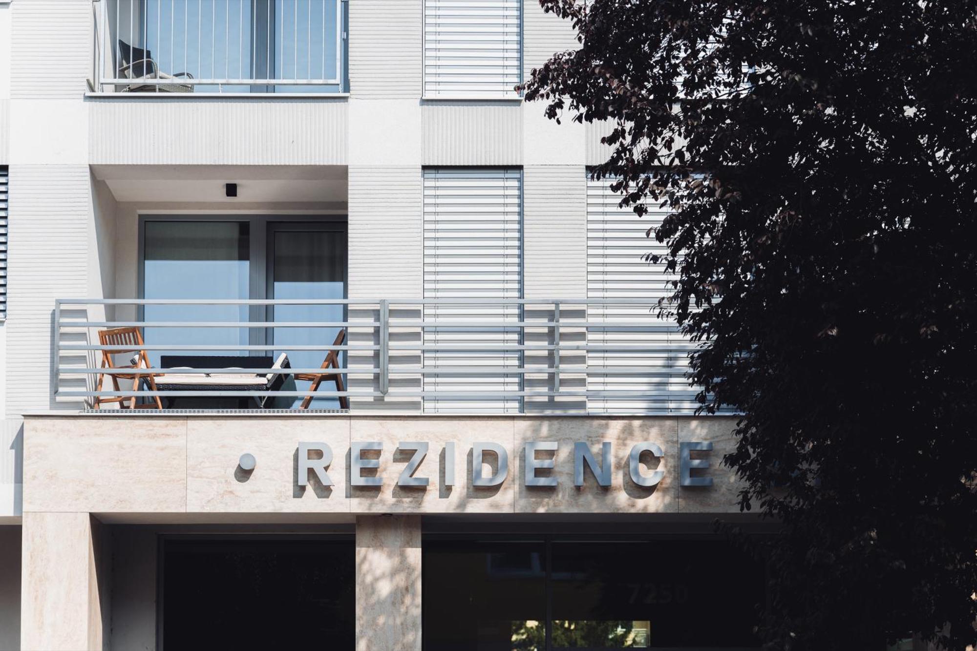 Appartamento Rezidence Sadova Zlín Esterno foto